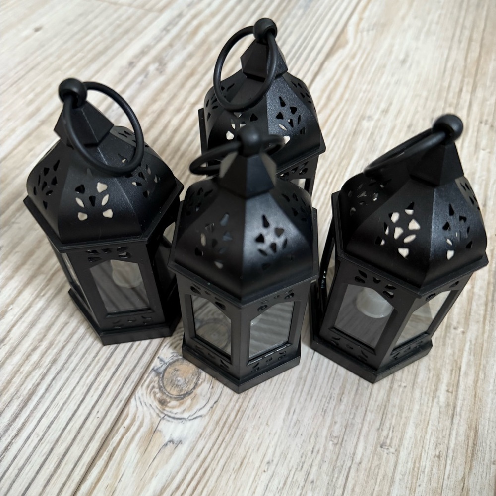 Set of 4 Mini Lanterns (wedding decor)
